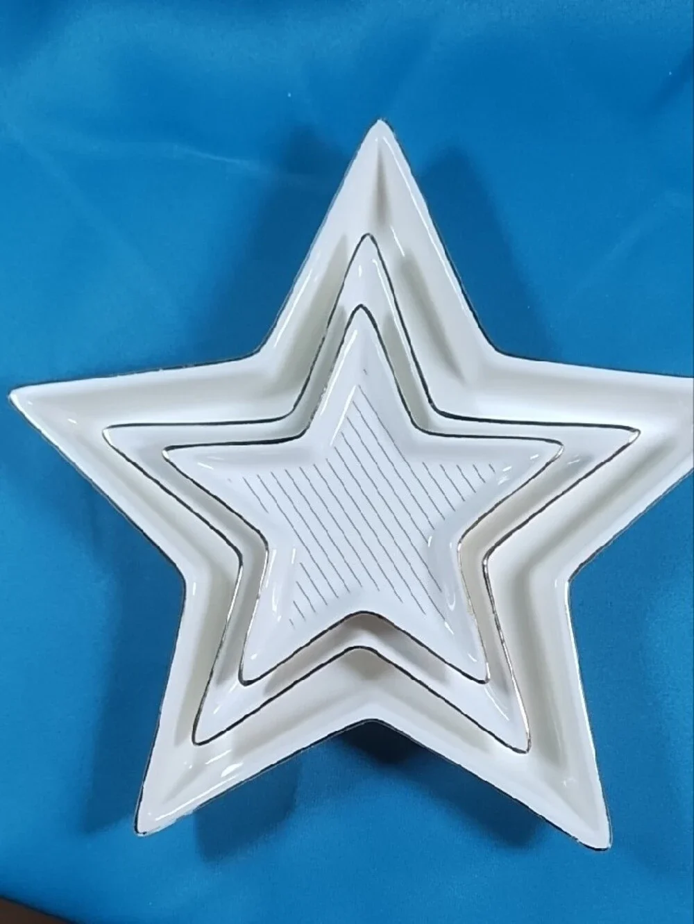 Macy's Set of 3 Ceramic Star Trinket Trays Strip Diamond Solid